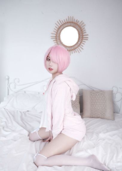 欧美多毛老奶奶_全集高清在线观看