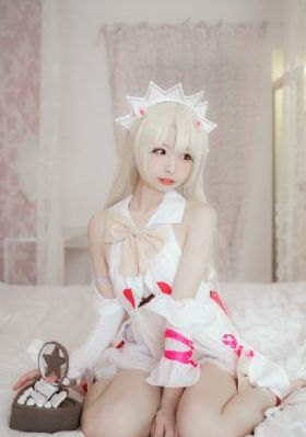 欧美风闺蜜头像双人_1080超清在线观看